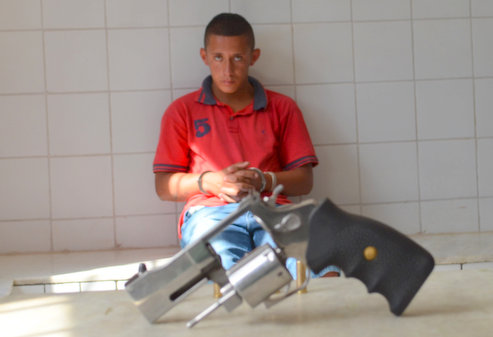 Poções: Policia prende bandido que atirou em Policial Militar