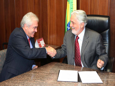 Wagner deve lançar Otto Alencar ao governo