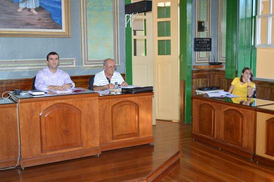 Caetité: Audiência Pública apresenta e discute Lei Orçamentária Anual de 2014
