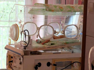 Mãe enche a cara de cachaça e bebê nasce “bêbado”