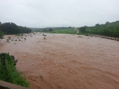 Tremedal: Homem morre afogado ao tentar atravessar rio com cavalo