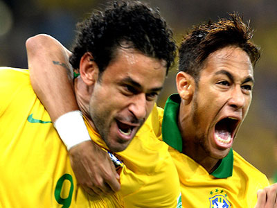 Brasil brilha no Maracanã, goleia a Espanha e é tetra da Copa das Confederações