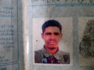 Polícias procuram por ladrão de café em Barra do Choça