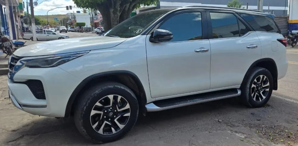 Mulher é presa em operação contra estelionato em Barra da Estiva