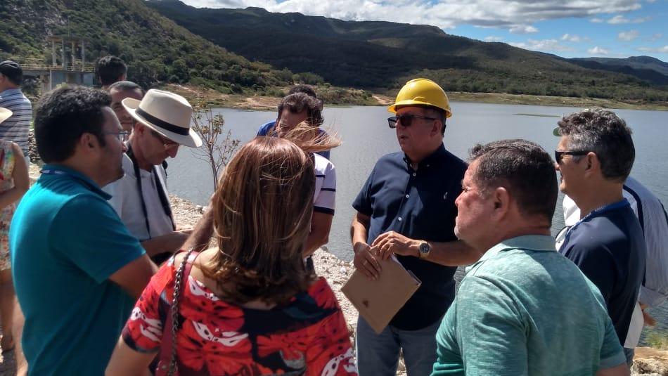 Comissão de Meio Ambiente inspeciona Barragem de Zabumbão em Paramirim
