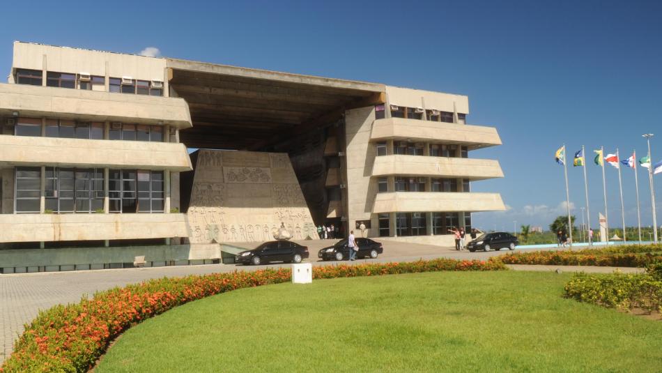 63 deputados eleitos tomam posse na Alba nesta quarta-feira (1º)