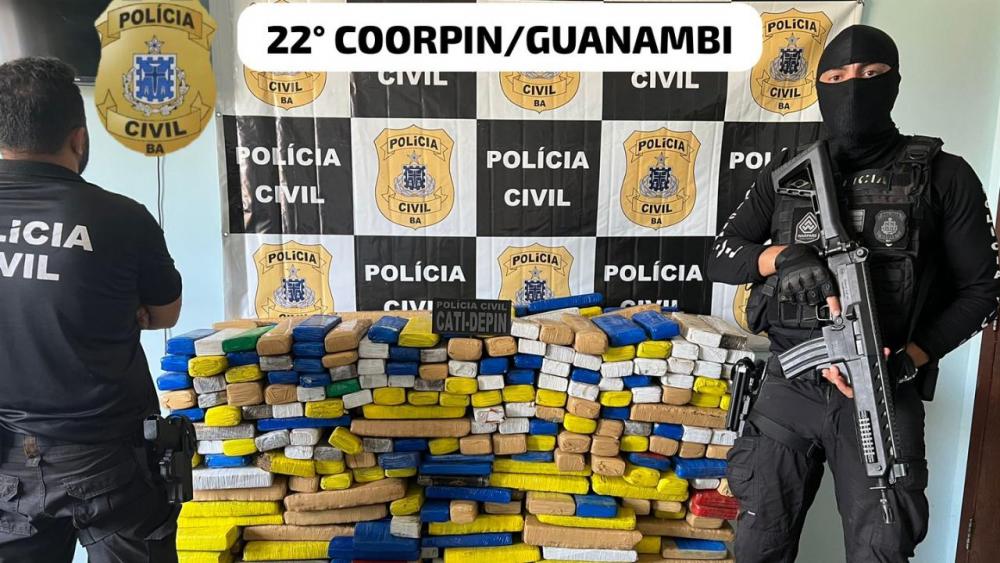Região: Polícia Civil intercepta caminhão com 600 quilos de maconha na BR-030