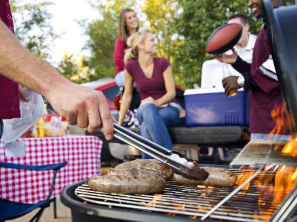 Fim de ano: Nutricionista dá dicas de como montar um cardápio mais saudável para as festividades 