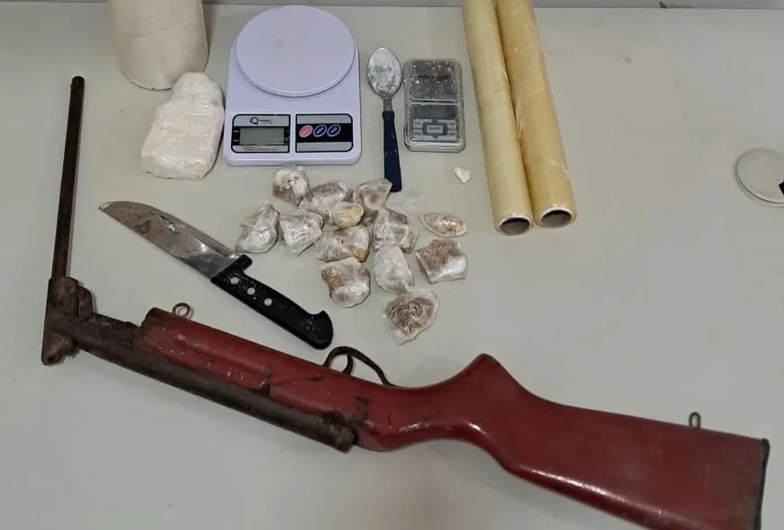 Homem é preso por suspeita de tráfico de drogas em Bom Jesus da Lapa 