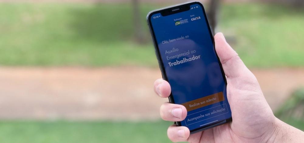 Relatório do TCU mostra que 620 mil pessoas receberam auxílio emergencial sem ter direito