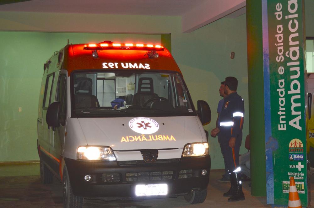 Sobe para dois o número de vítimas fatais do grave acidente entre van de Riacho de Santana e caminhão na BR-430