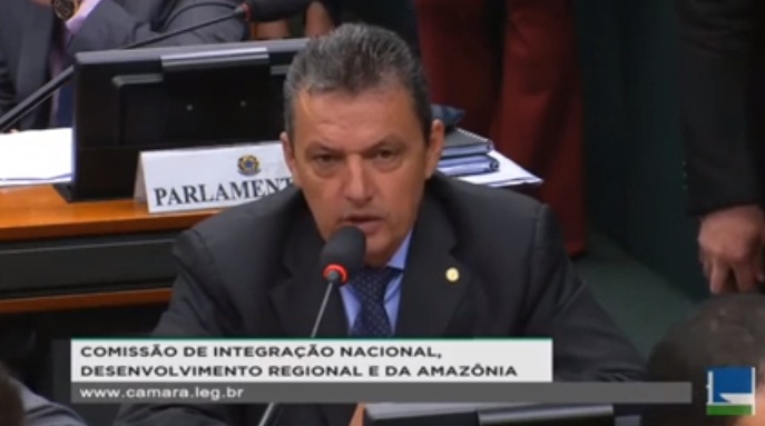 Charles Fernandes consegue aprovação para realização de audiência pública para debater projeto de irrigação do Vale do Iuiu