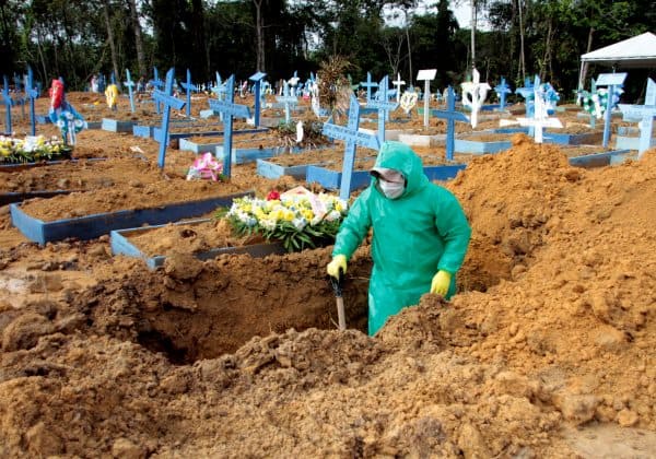 Brasil tem 3º maior pico de mortes em único dia e ultrapassa 1,4 milhão de infectados