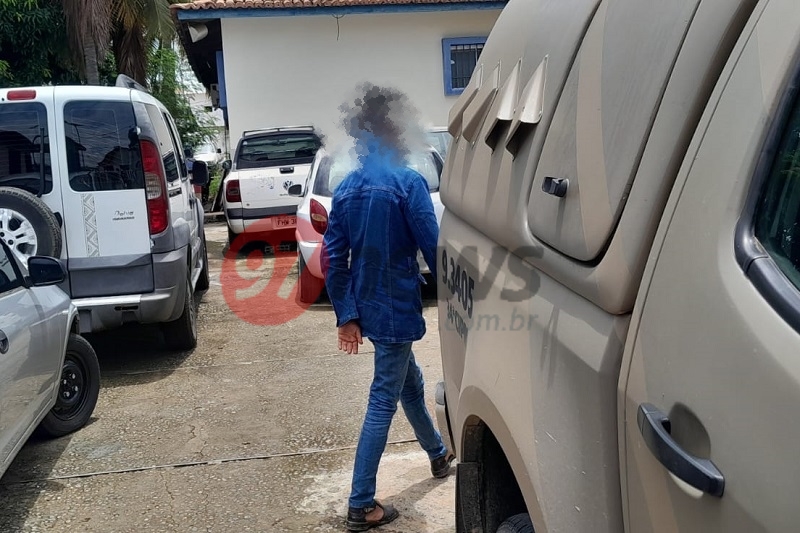 Região: Mulher mata companheiro a facada após ser agredida 