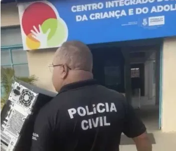 Homem é detido suspeito de trocar imagens com adolescentes em Conquista