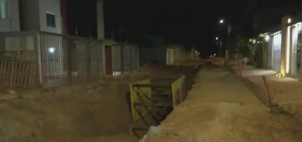 Região: Operários são soterrados em obra de drenagem