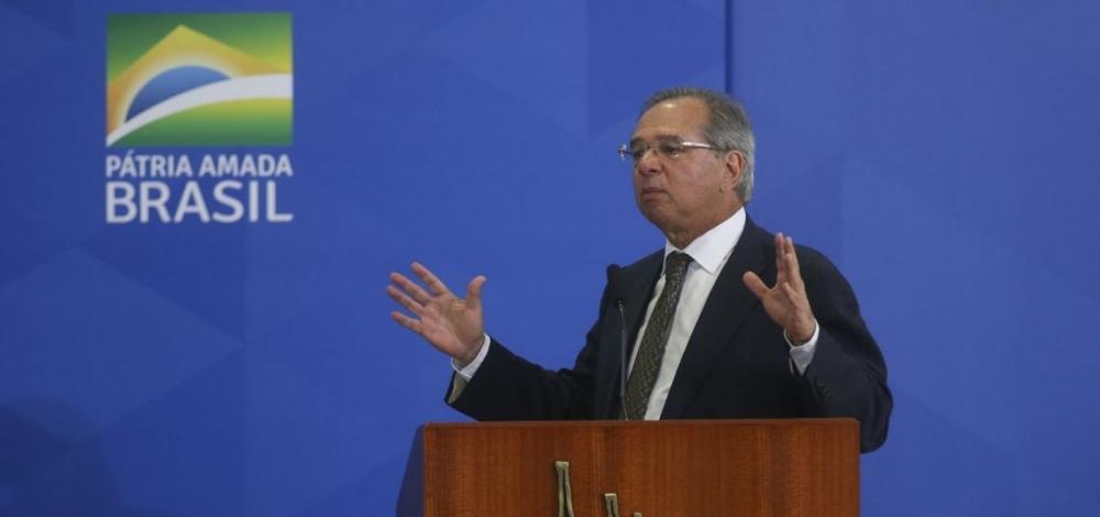 Abertura do mercado de gás pode diminuir preço em 40%, diz Guedes