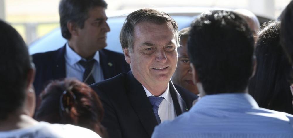 Em decreto, Bolsonaro esvazia conselho de proteção a direitos da criança
