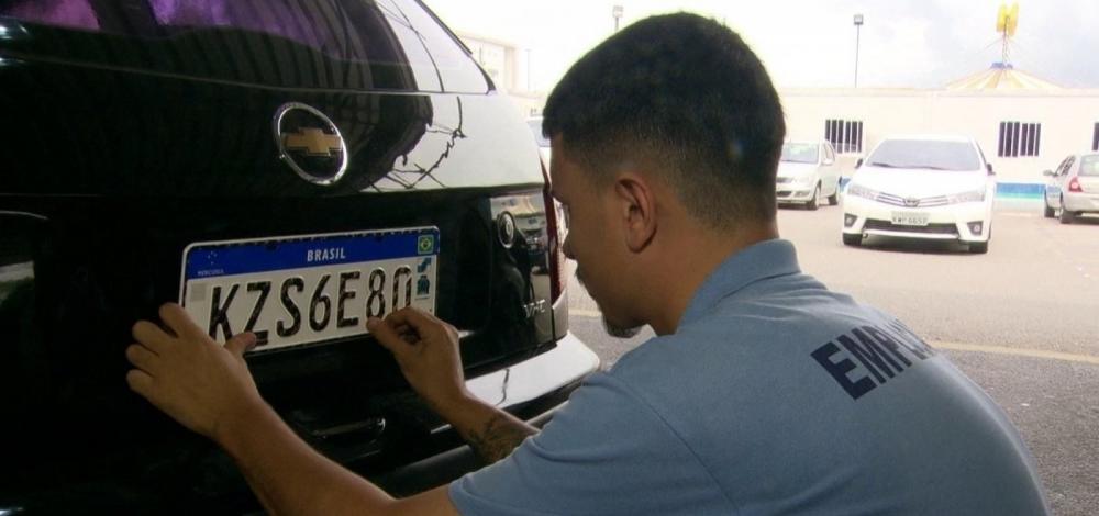 Preço da placa Mercosul na Bahia pode cair