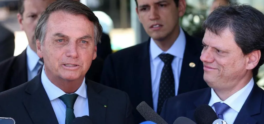 Governador diz que rejeitaria convite de Bolsonaro para candidatura à Presidência
