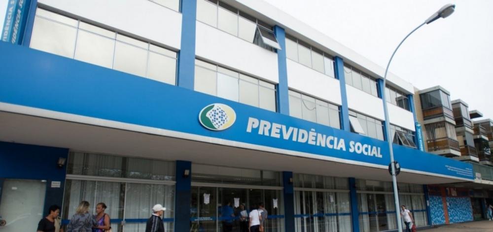Governo trabalha para finalizar proposta de Previdência para militares, diz secretário