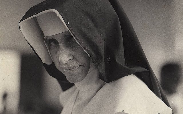 Senado aprova feriado em homenagem à Santa Dulce dos Pobres