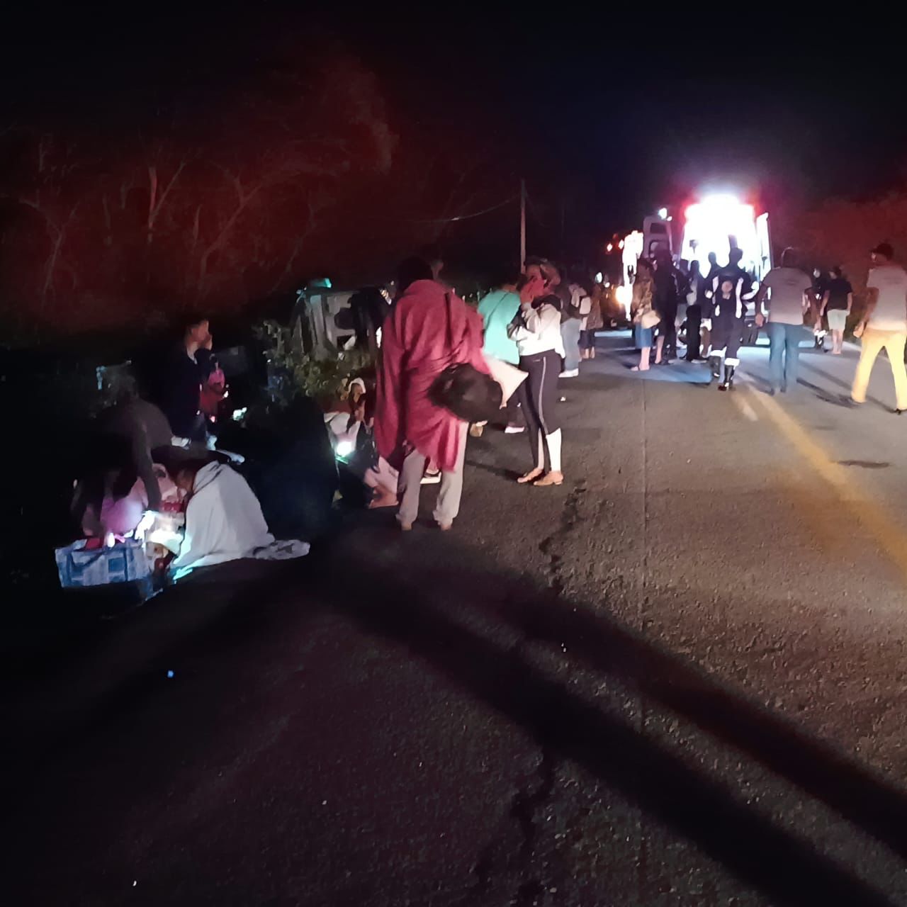 Caetité: Passageiros do ônibus que tombou na BR-430 recebem alta 