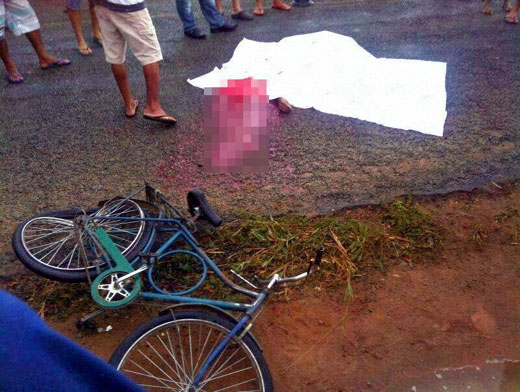 Tanque Novo: Ciclista morre após ser atropelado por carro de passeio
