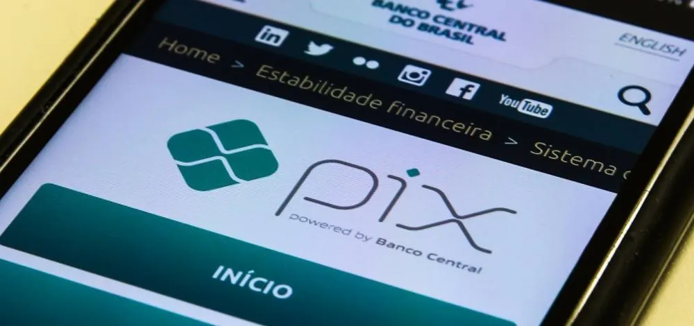 Receita desmente imposto sobre transferências via Pix