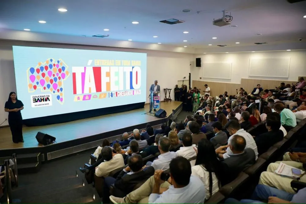Governo da Bahia anuncia pacote de ações e prevê 95 novas escolas integrais