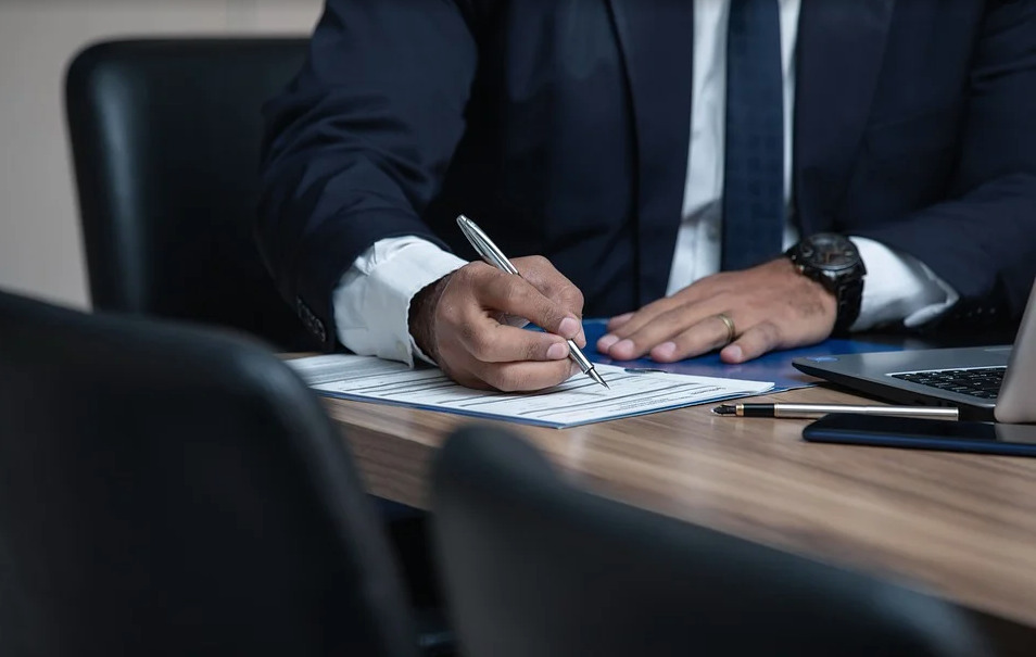 Como conseguir um advogado gratuito