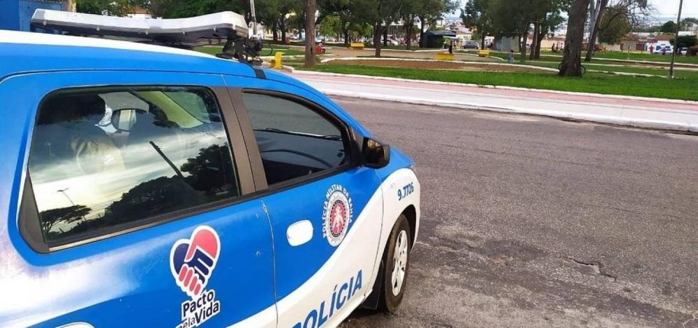 Homem é preso após tentar matar namorada a facadas em Vitória da Conquista