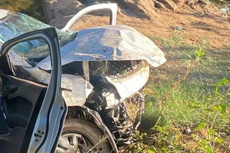 Três pessoas morrem e uma fica gravemente ferida em acidente na BA-148, em Dom Basílio