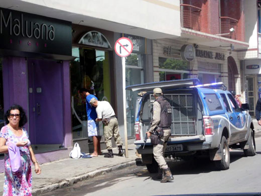 Caetité: Policia Militar prende “Ladrão do Machado”