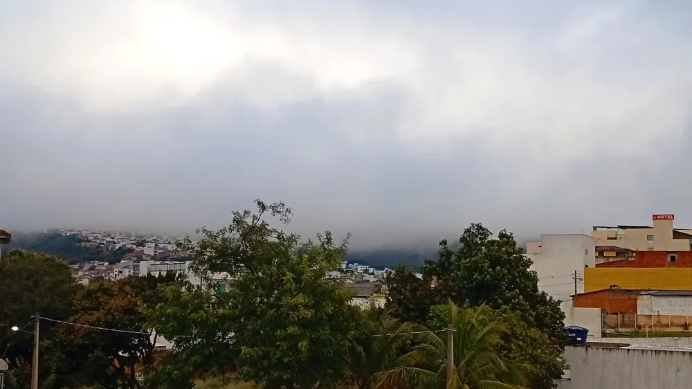 Previsão do tempo em Caetité: semana começa com chance de chuva e termina com calor