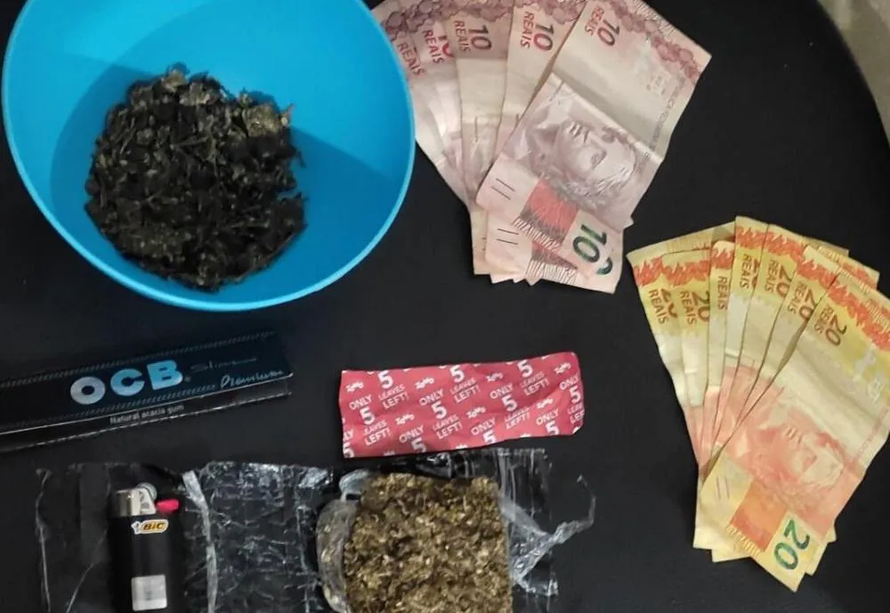 Mulher é presa por tráfico de drogas em Caetité
