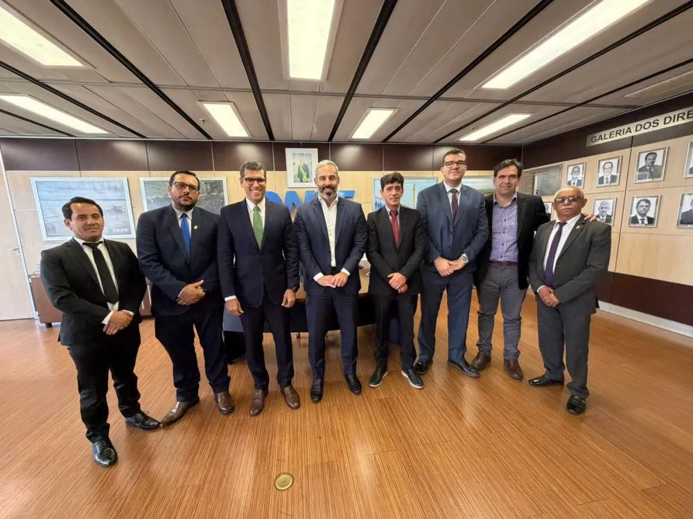 Vereadores de Caetité vão ao DNIT buscar melhorias para o município