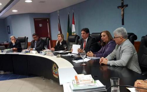 Bahia: TCE divulga relação de gestores com contas desaprovadas