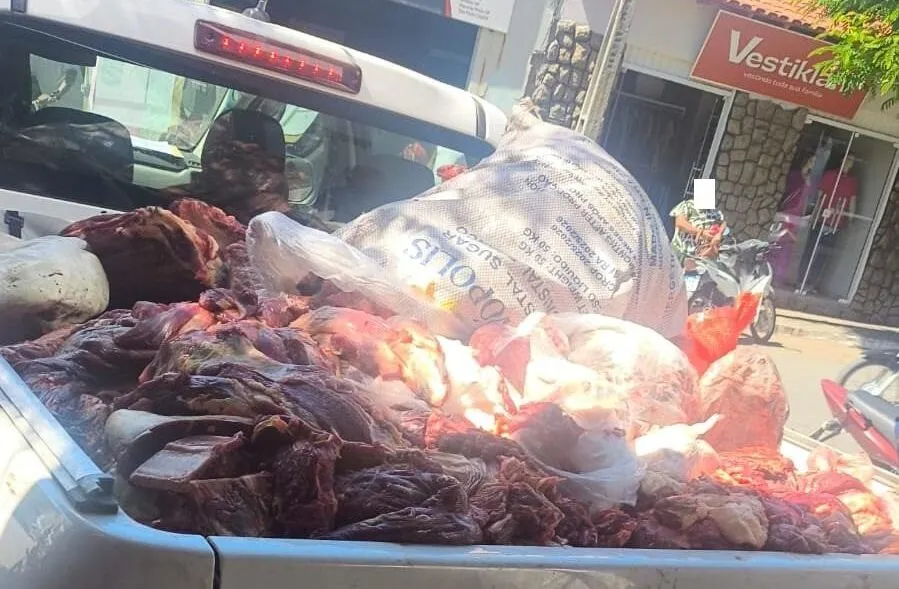 Mais de 1 tonelada de carne irregular é apreendida em ações da Adab na região de Guanambi