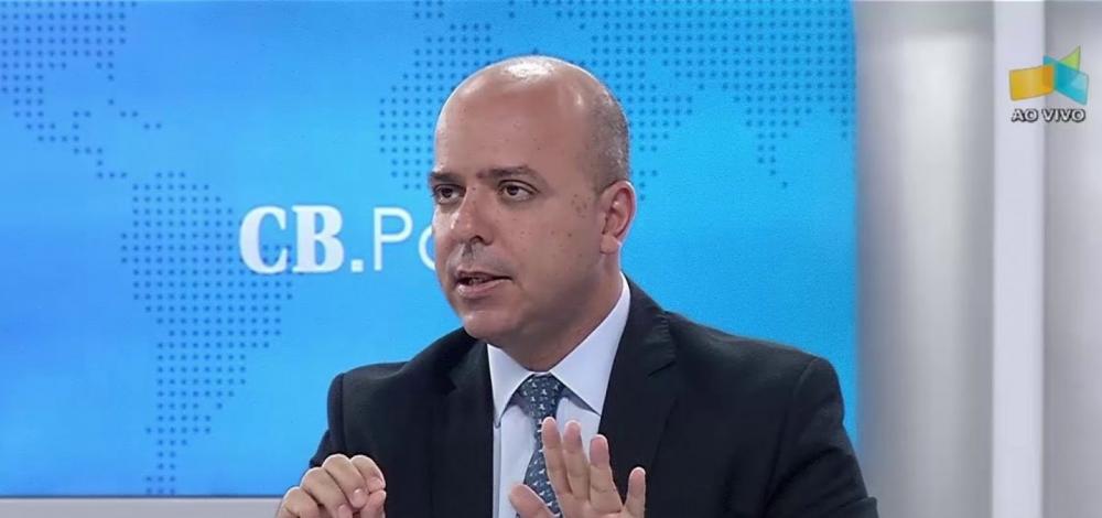 Medidas para reduzir preço do gás serão anunciadas em junho, diz secretário