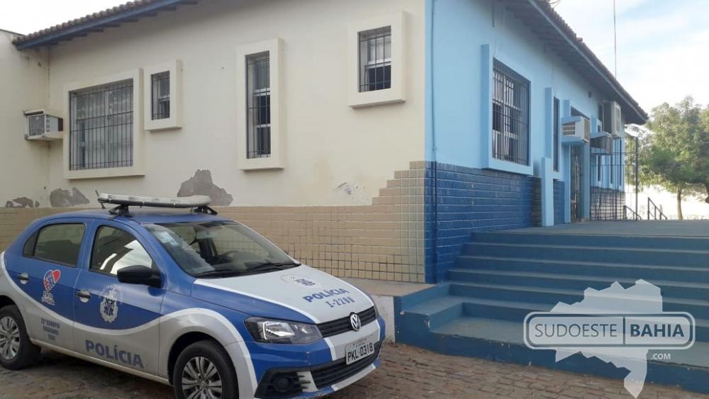 Moto é roubada durante assalto no bairro Vomitamel, em Guanambi 