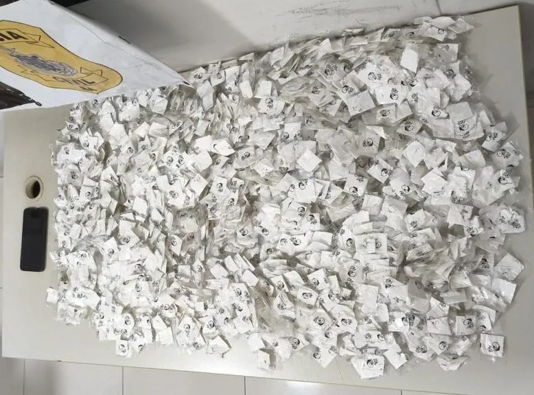 Homem é preso com 2,3 kg de cocaína em Bom Jesus da Lapa