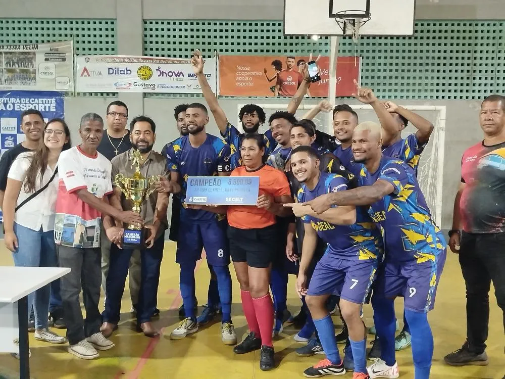 Copa da Feira Velha tem finais com goleada histórica e celebrações em Caetité