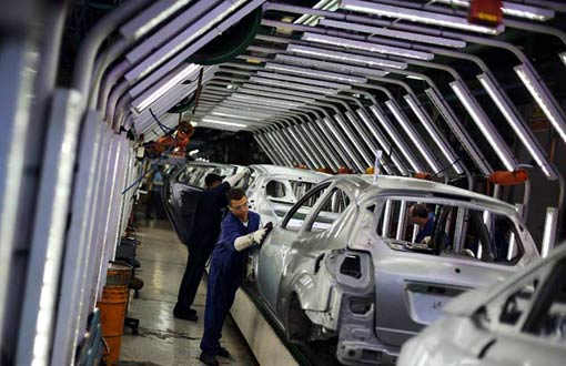Brasil: país fechou 2014 com queda na produção industrial