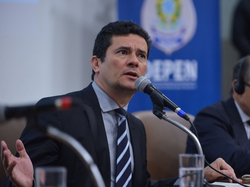PF vai investigar se houve incêndios criminosos na Amazônia, diz Moro