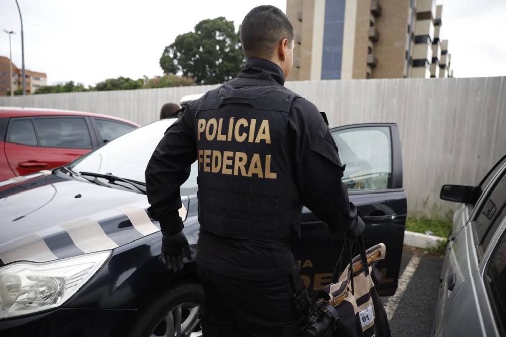 Histórico criminal de políticos é duas vezes maior do que da população, afirma estudo