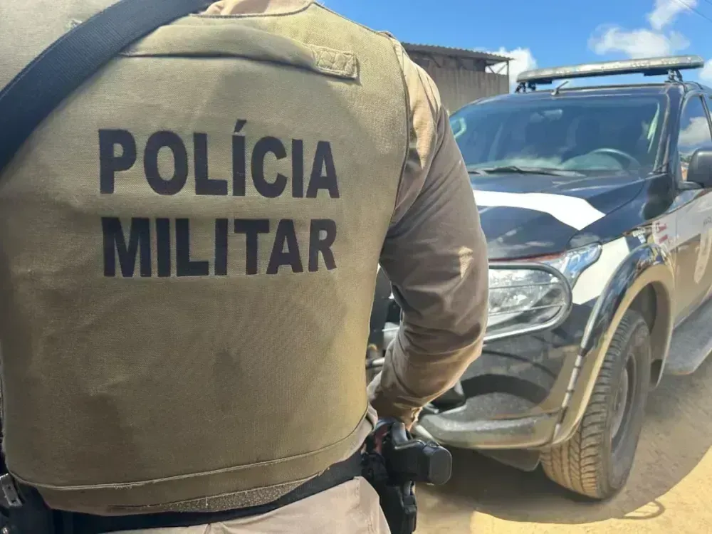 Operação contra o tráfico apreende mais de R$ 6 mil, munições e balança de precisão em Brumado