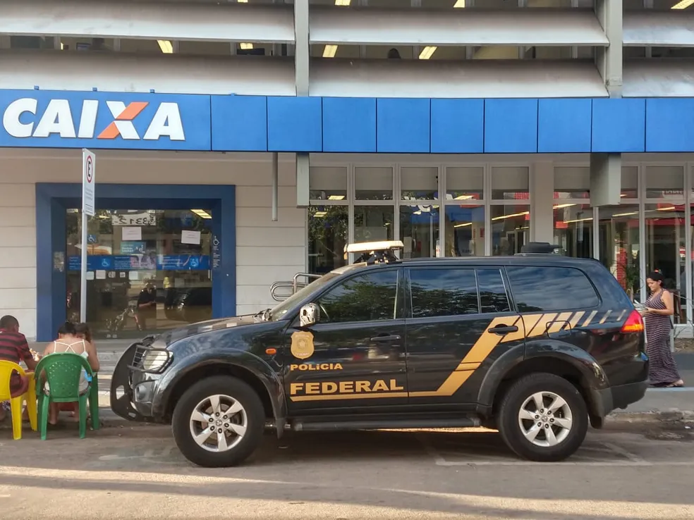 Funcionário da Caixa é investigado por desviar R$ 11 milhões via Pix, diz Polícia Federal