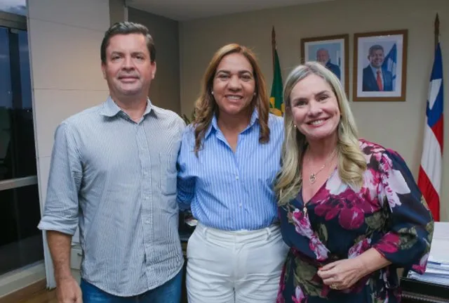 Prefeito de Igaporã busca melhorias para o município em agenda em Salvador