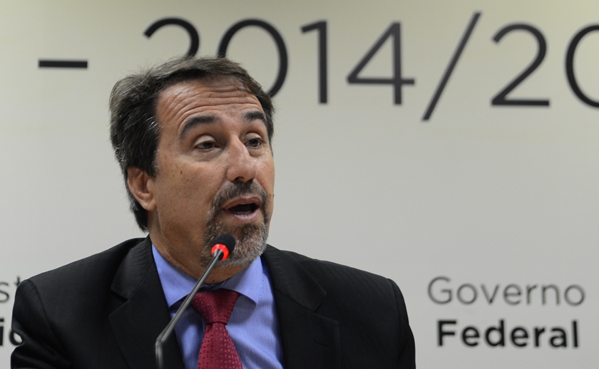 Planalto confirma Gilberto Occhi, da Caixa, como novo ministro da Saúde